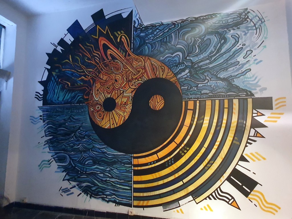 Part of a mural painted by Arno2bal, representing the Sun and its activity. Credit: Karolien Lefever.