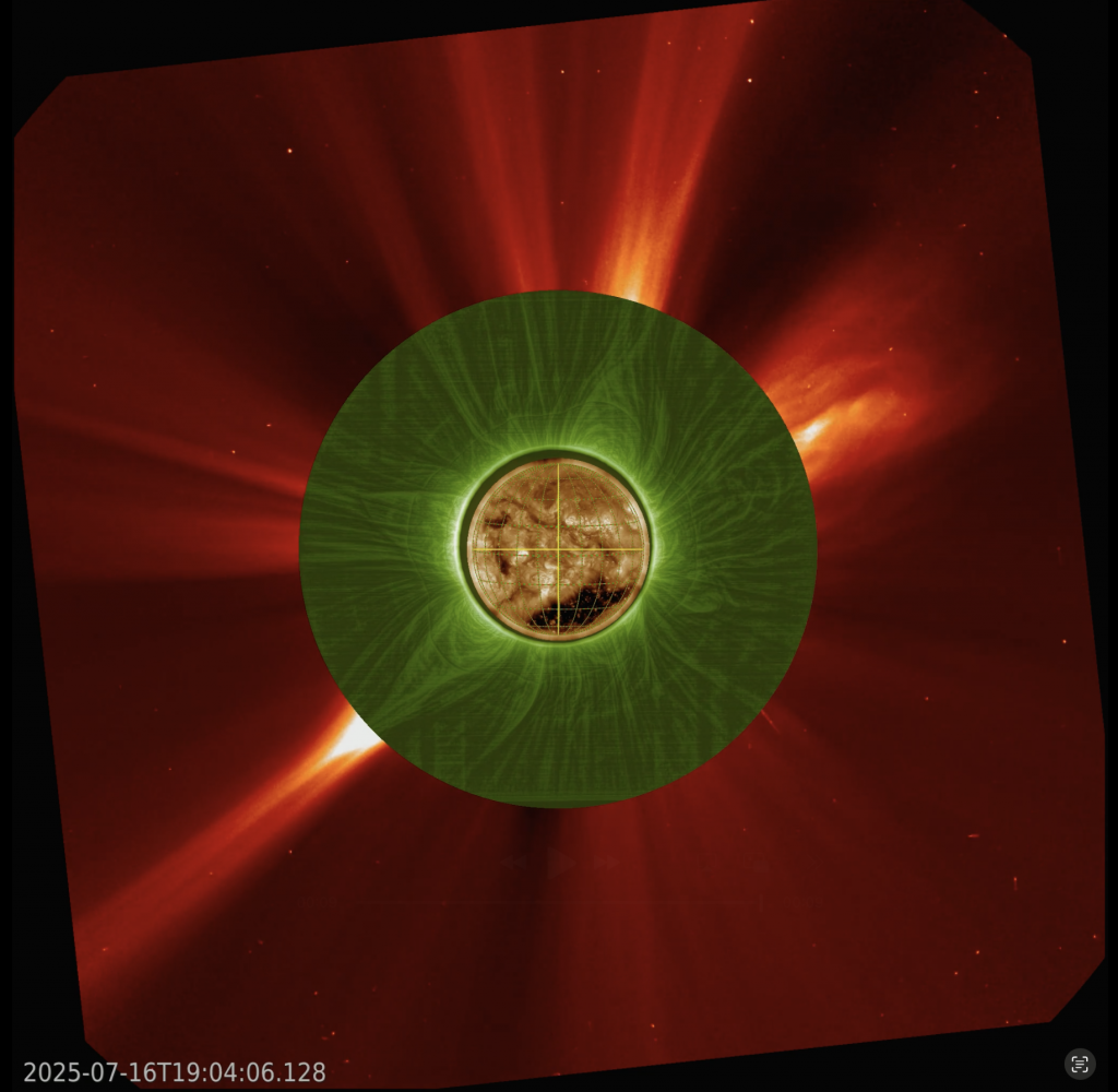 Yellow Sun surrounded by a greenish disk of solar corona surrounded by a bigger reddish disk of solar corona